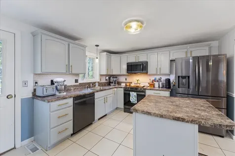 12 Pasture Road Swanzey NH 03431