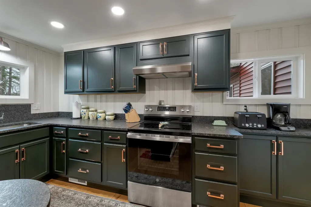 40 Emery Lane Wakefield NH 03830