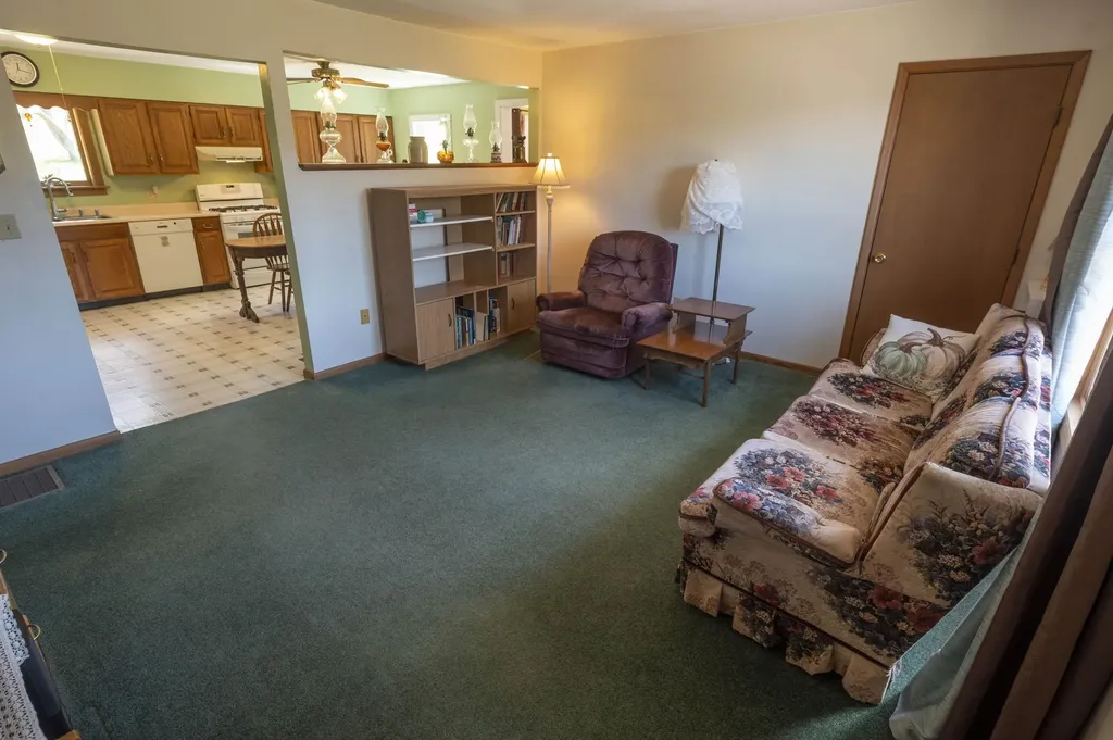 246 Gray Road Plainfield VT 05667