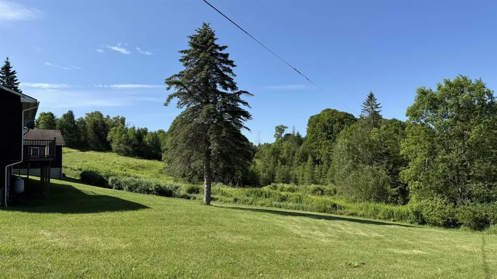 246 Gray Road Plainfield VT 05667