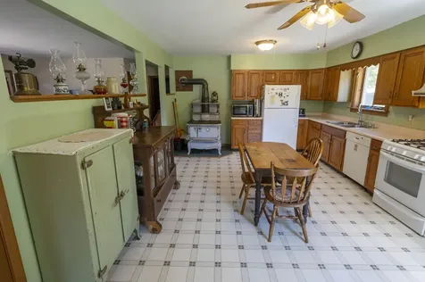 246 Gray Road Plainfield VT 05667
