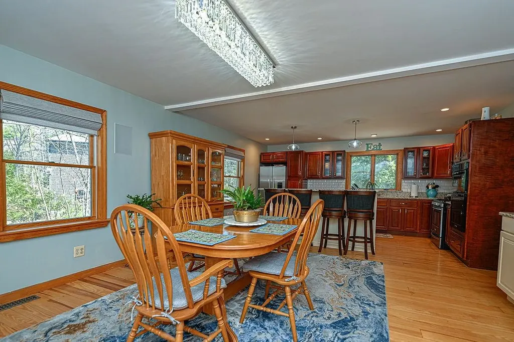 80 N Dorr Way Wakefield NH 03830