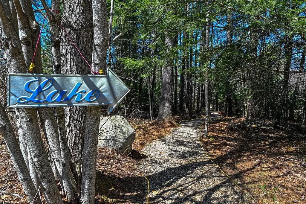 80 N Dorr Way Wakefield NH 03830