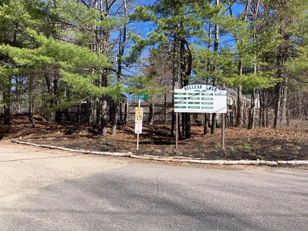 80 N Dorr Way Wakefield NH 03830