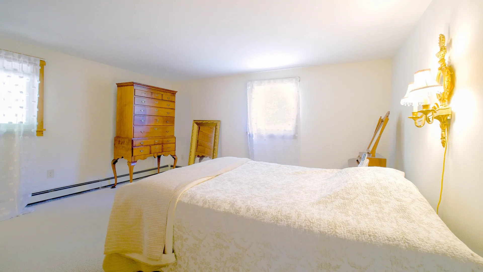 60 Fletcher Lane Hartford VT 05059