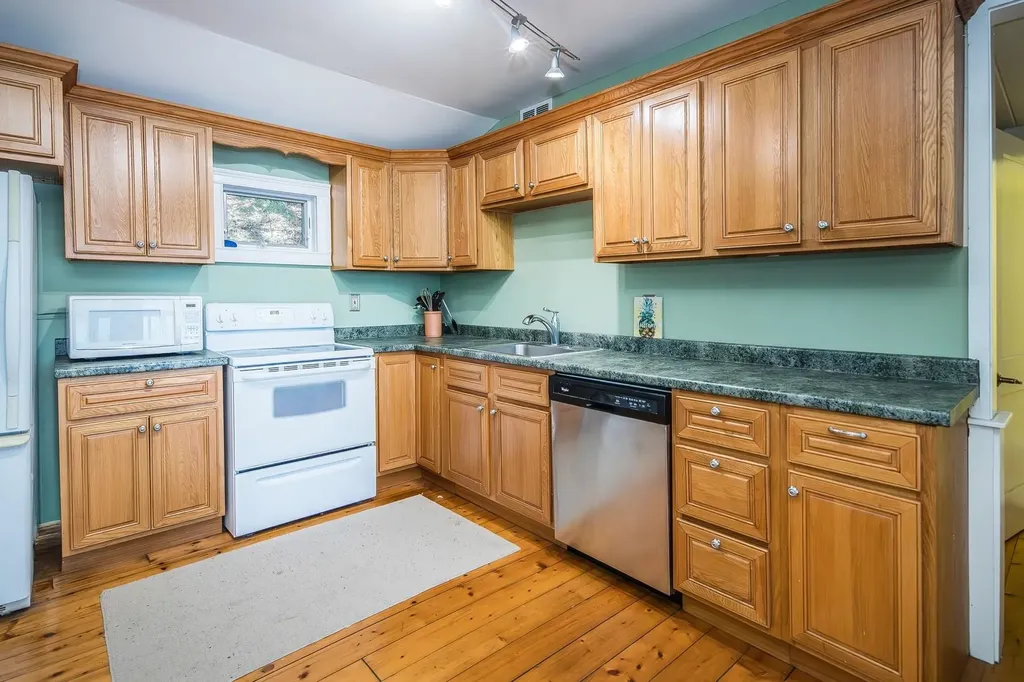 90 White's Point Road Hubbardton VT 05733