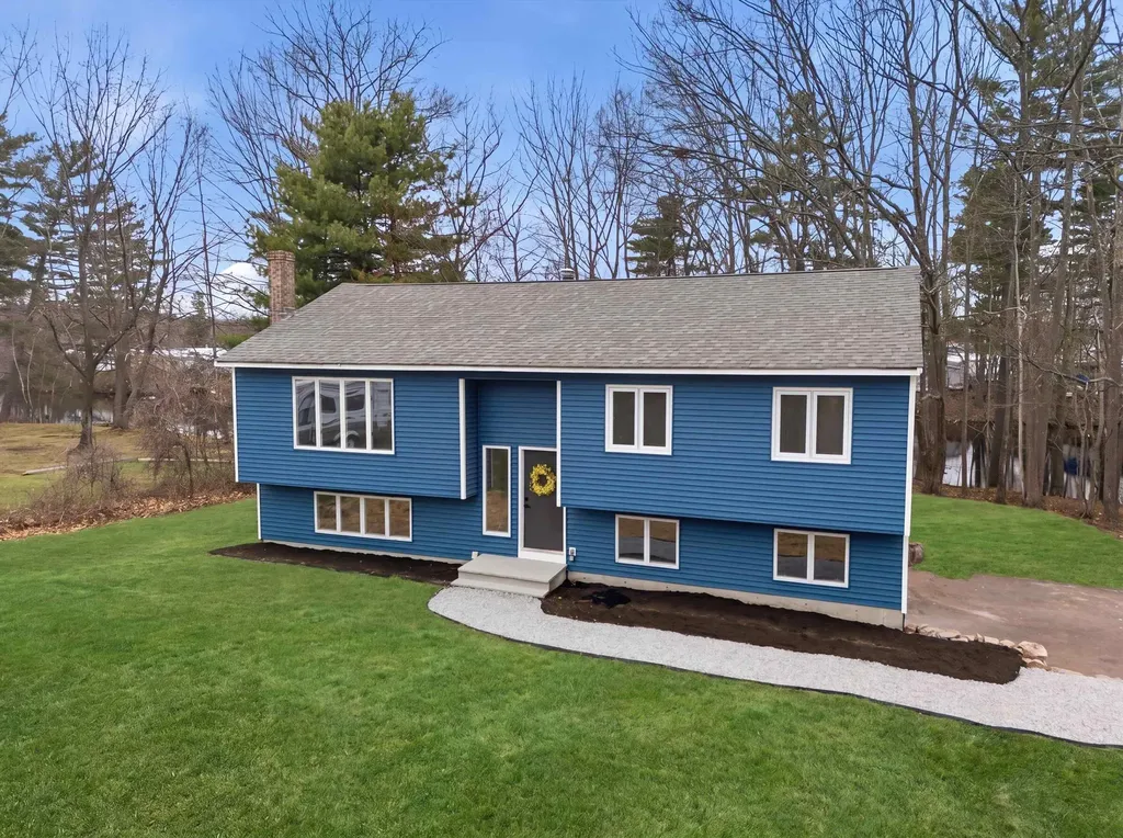 5 Saint James Terrace Rochester NH 03867