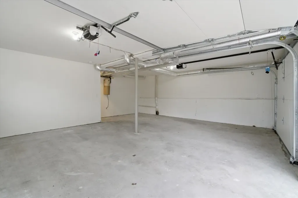 5 Saint James Terrace Rochester NH 03867