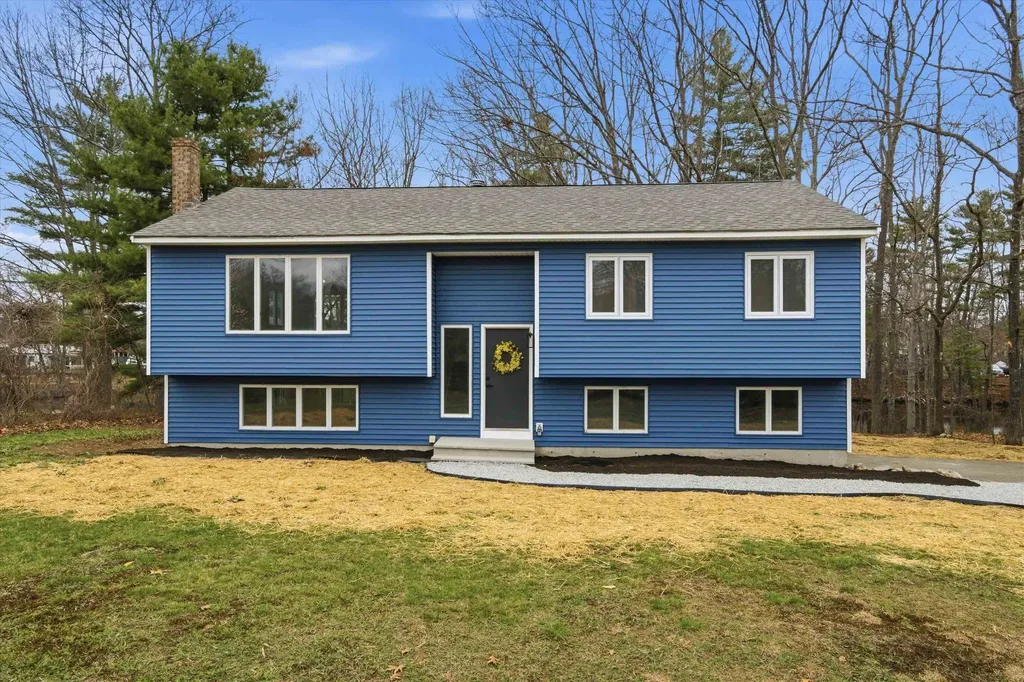 5 Saint James Terrace Rochester NH 03867
