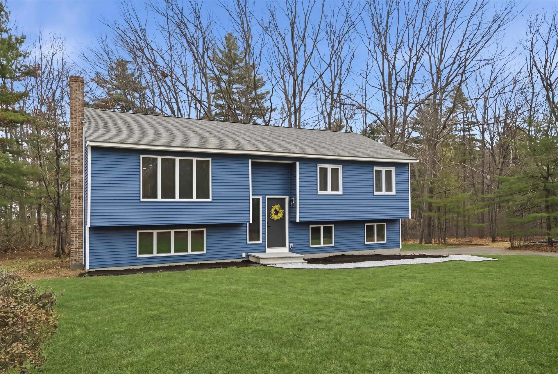 5 Saint James Terrace Rochester NH 03867