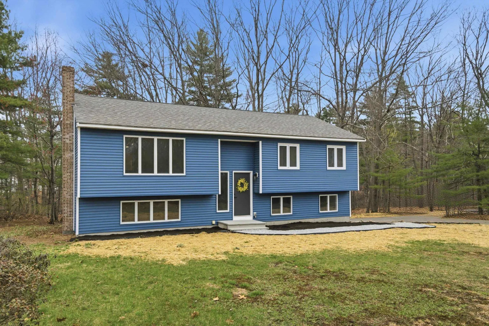 5 Saint James Terrace Rochester NH 03867