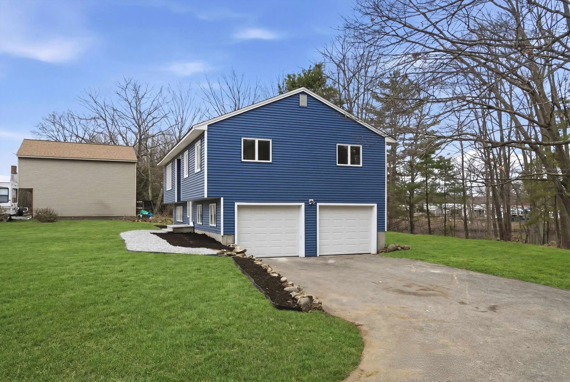 5 Saint James Terrace Rochester NH 03867