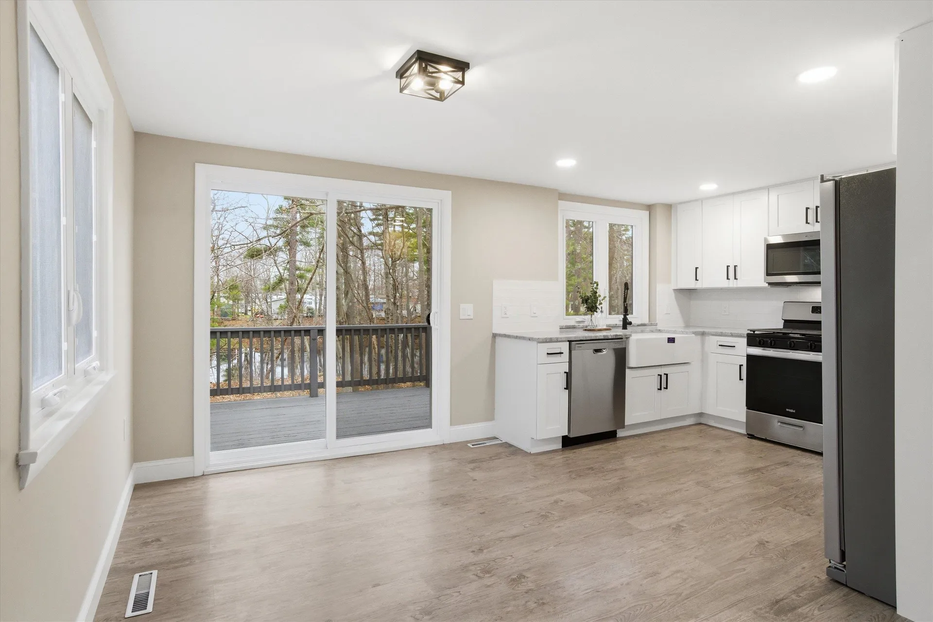 5 Saint James Terrace Rochester NH 03867