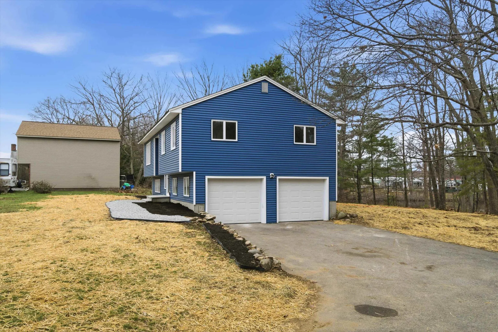 5 Saint James Terrace Rochester NH 03867