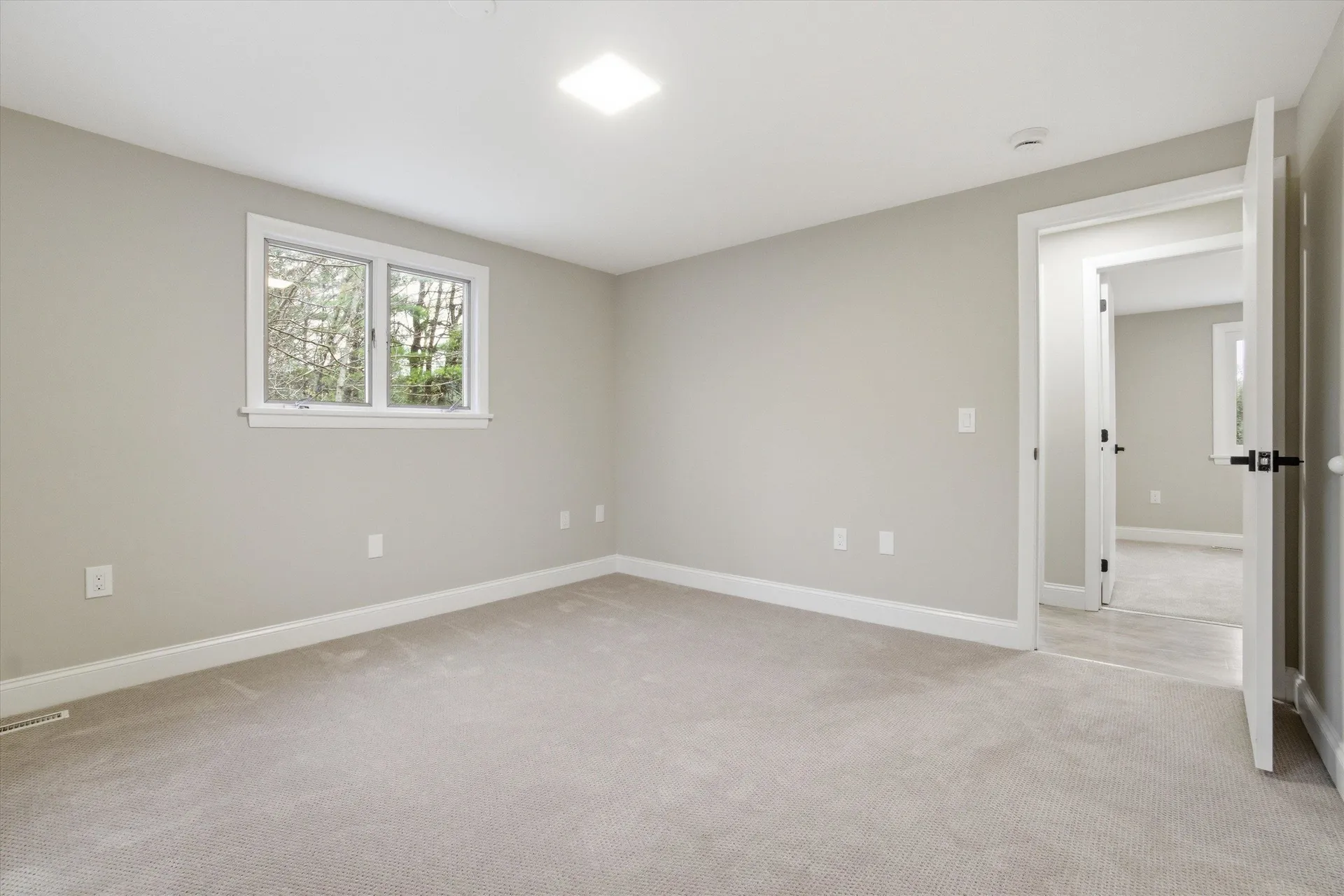 5 Saint James Terrace Rochester NH 03867