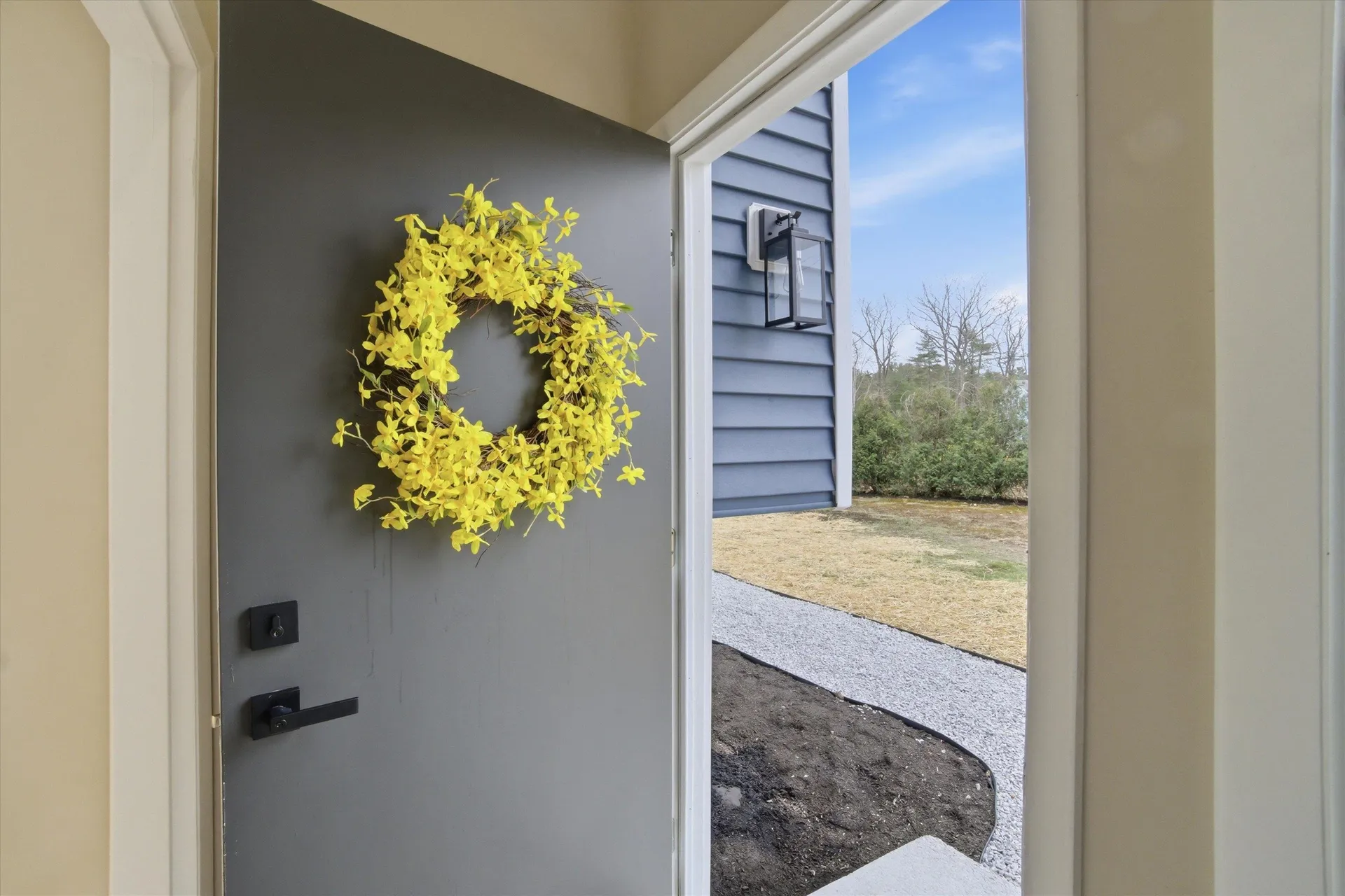 5 Saint James Terrace Rochester NH 03867