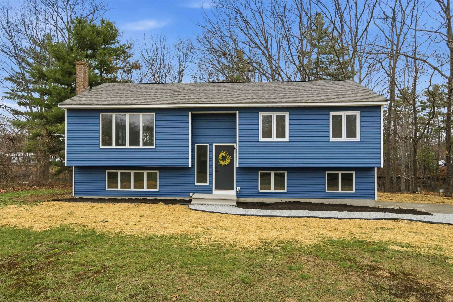 5 Saint James Terrace Rochester NH 03867
