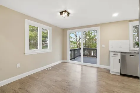 5 Saint James Terrace Rochester NH 03867