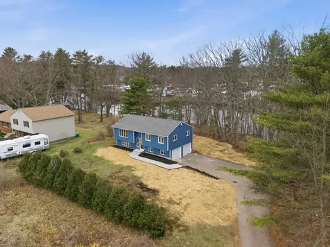 5 Saint James Terrace Rochester NH 03867