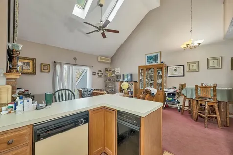 40 Davis Road Plymouth NH 03264