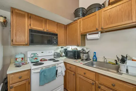 40 Davis Road Plymouth NH 03264