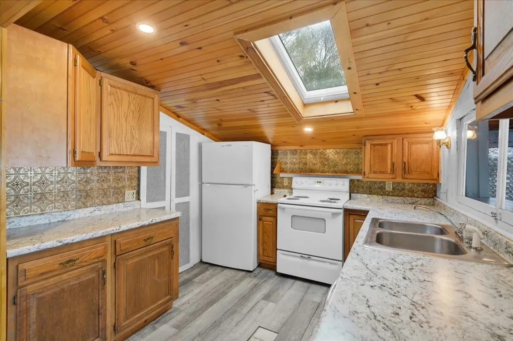268 Lakeside Lane Addison VT 05491