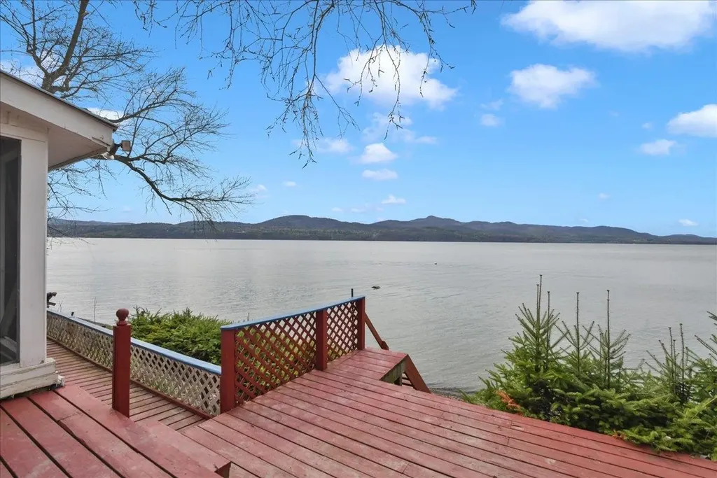 268 Lakeside Lane Addison VT 05491