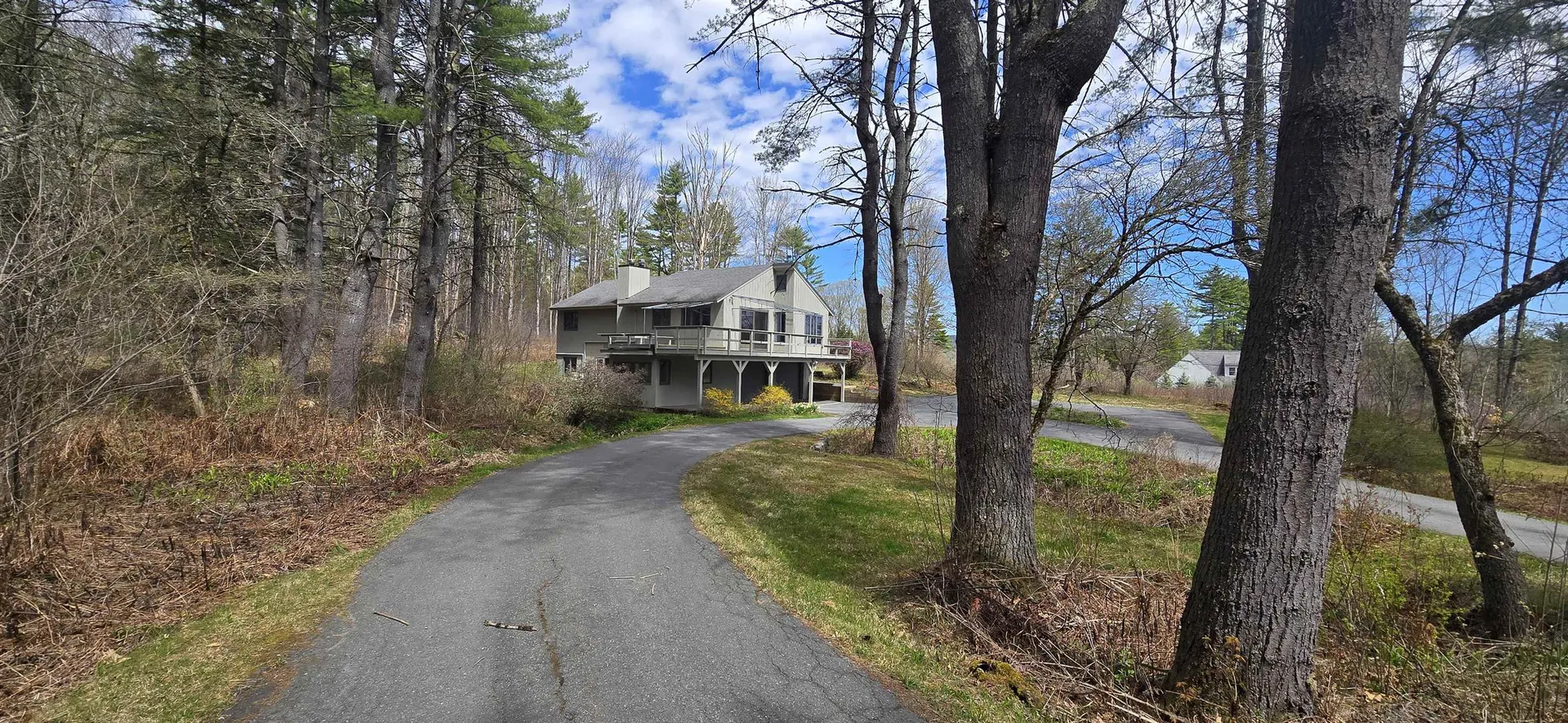 1608 Marsh Family Road Hartford VT 05059