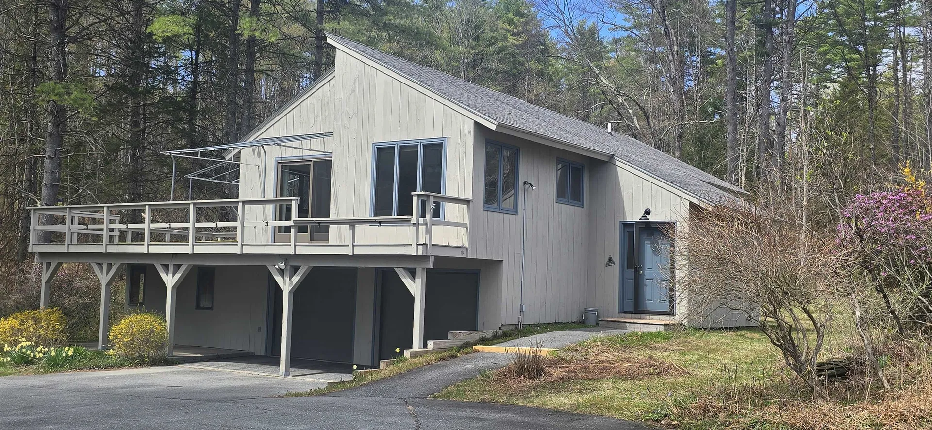 1608 Marsh Family Road Hartford VT 05059