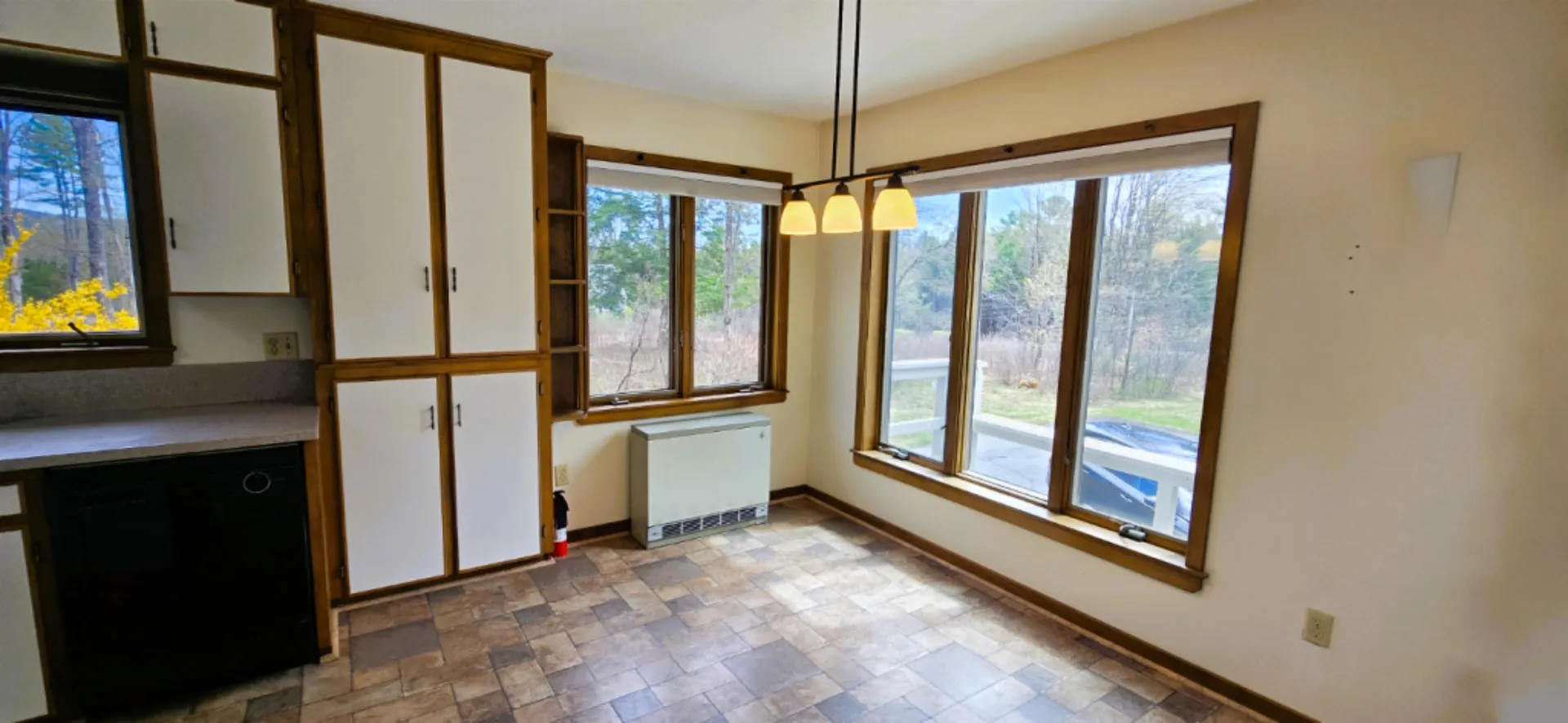 1608 Marsh Family Road Hartford VT 05059