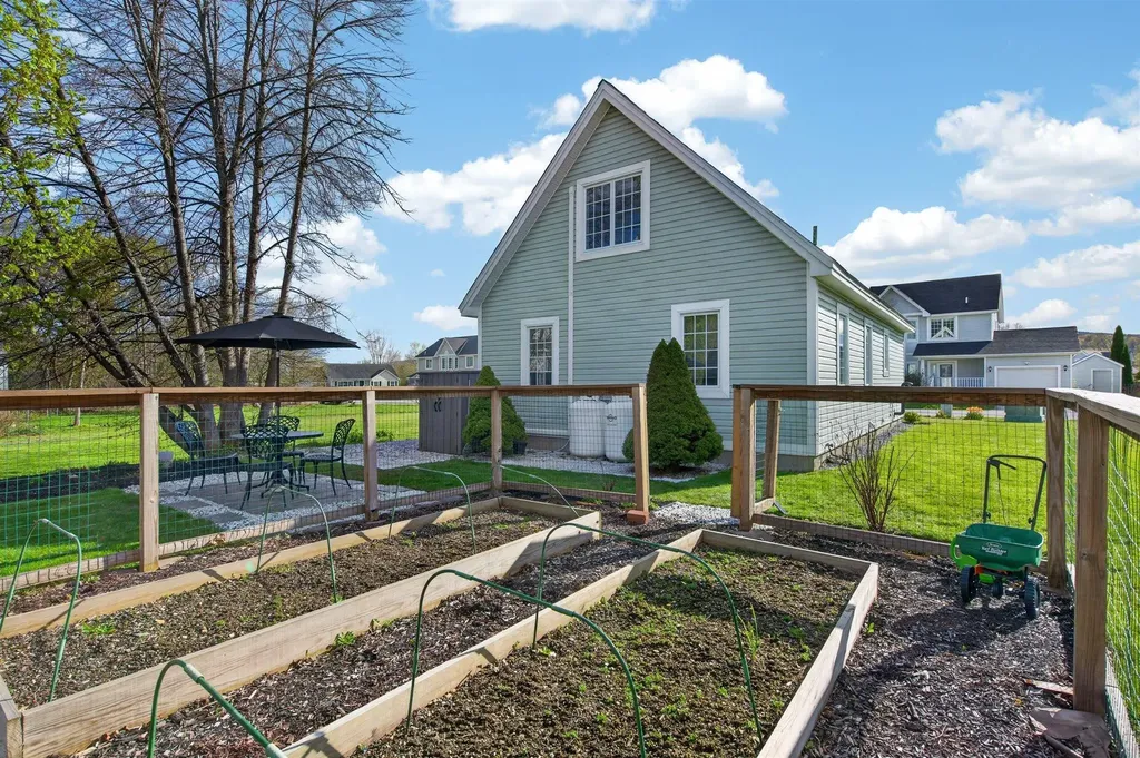 3 Griswold Drive Rutland City VT 05701