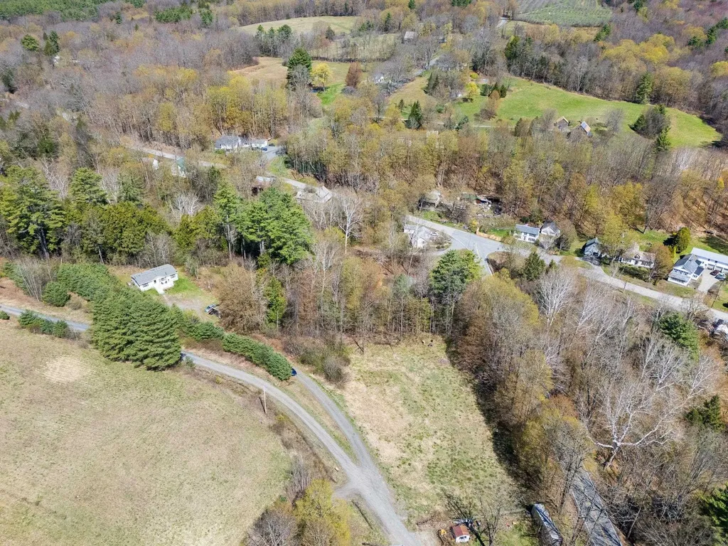 12 Autumn Gem Drive Dummerston VT 05301