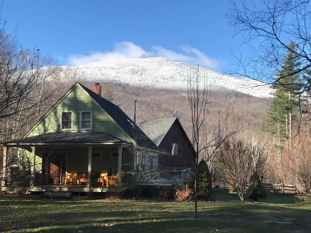 808 South End Road Mount Tabor VT 05253