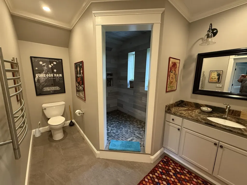 808 South End Road Mount Tabor VT 05253