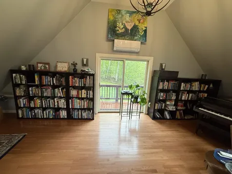 808 South End Road Mount Tabor VT 05253