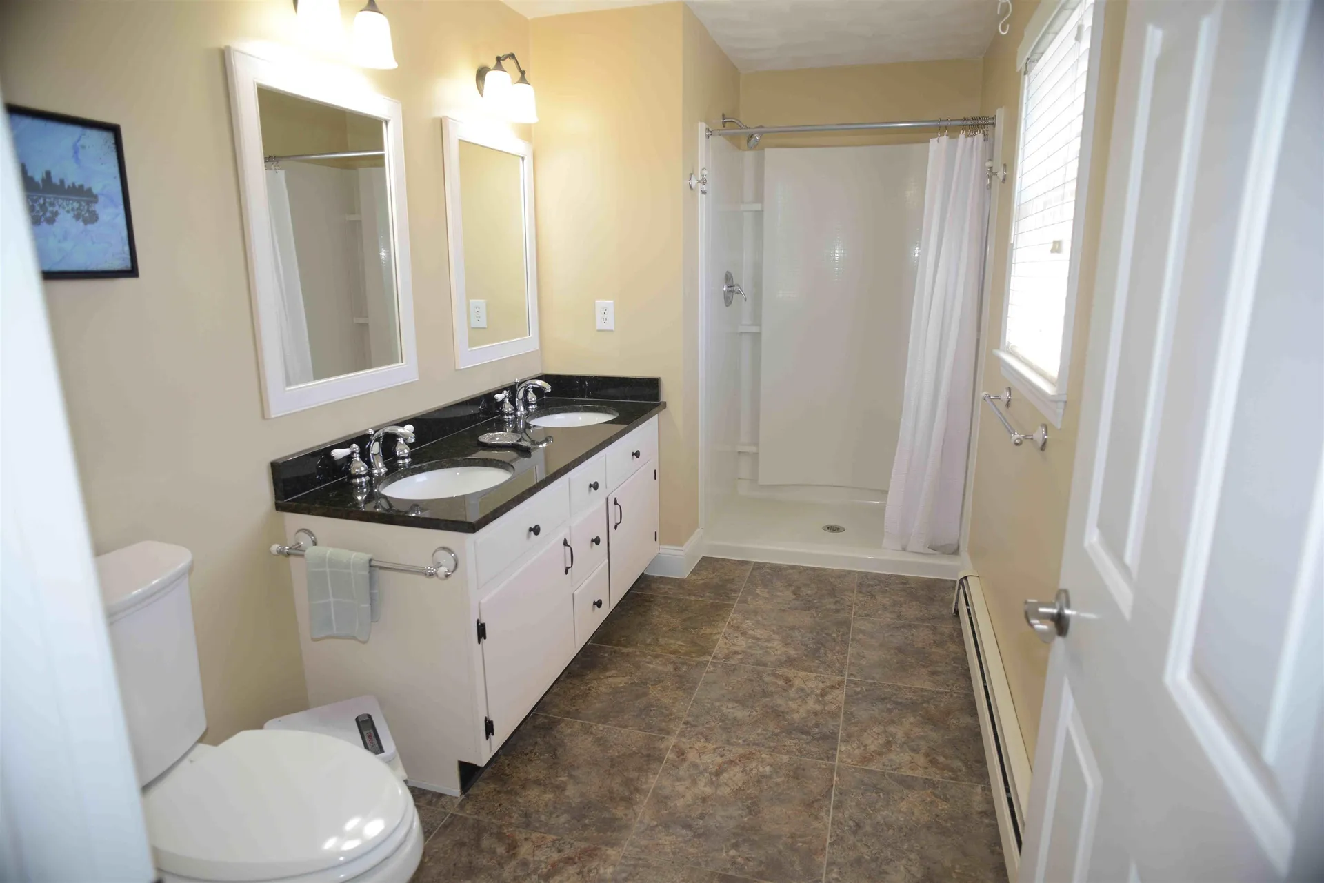 4 Shannon Drive Stratham NH 03885