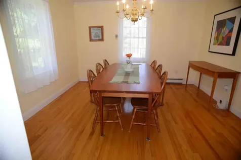 4 Shannon Drive Stratham NH 03885