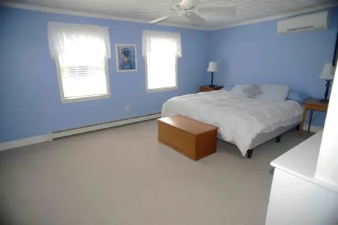 4 Shannon Drive Stratham NH 03885