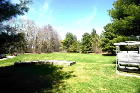 4 Shannon Drive Stratham NH 03885