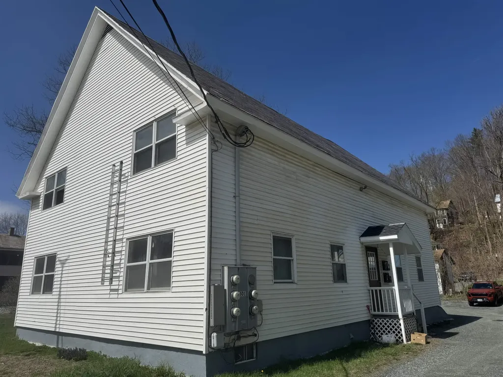 401 Maple Street Hartford VT 05001