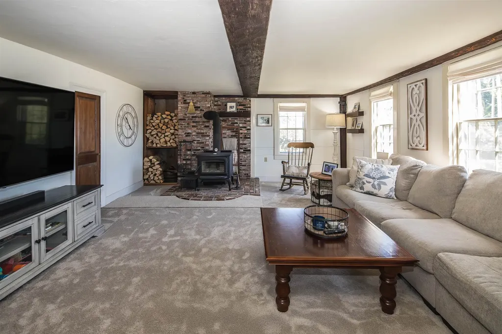 3277 Creek Road Clarendon VT 05759