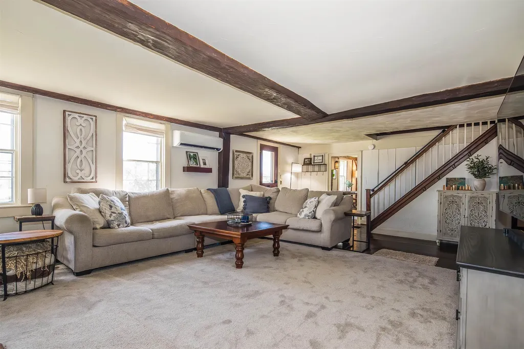 3277 Creek Road Clarendon VT 05759