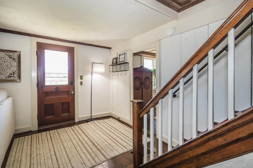 3277 Creek Road Clarendon VT 05759