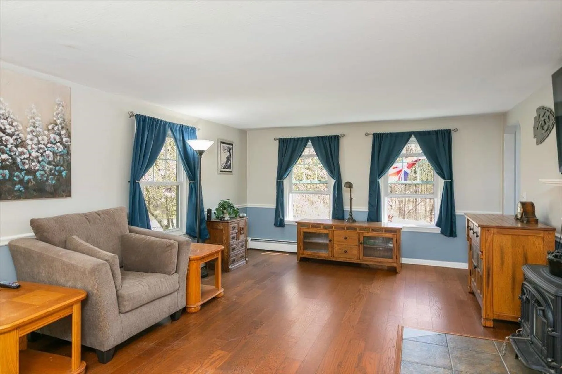 6 Pingree Hill Road Derry NH 03038