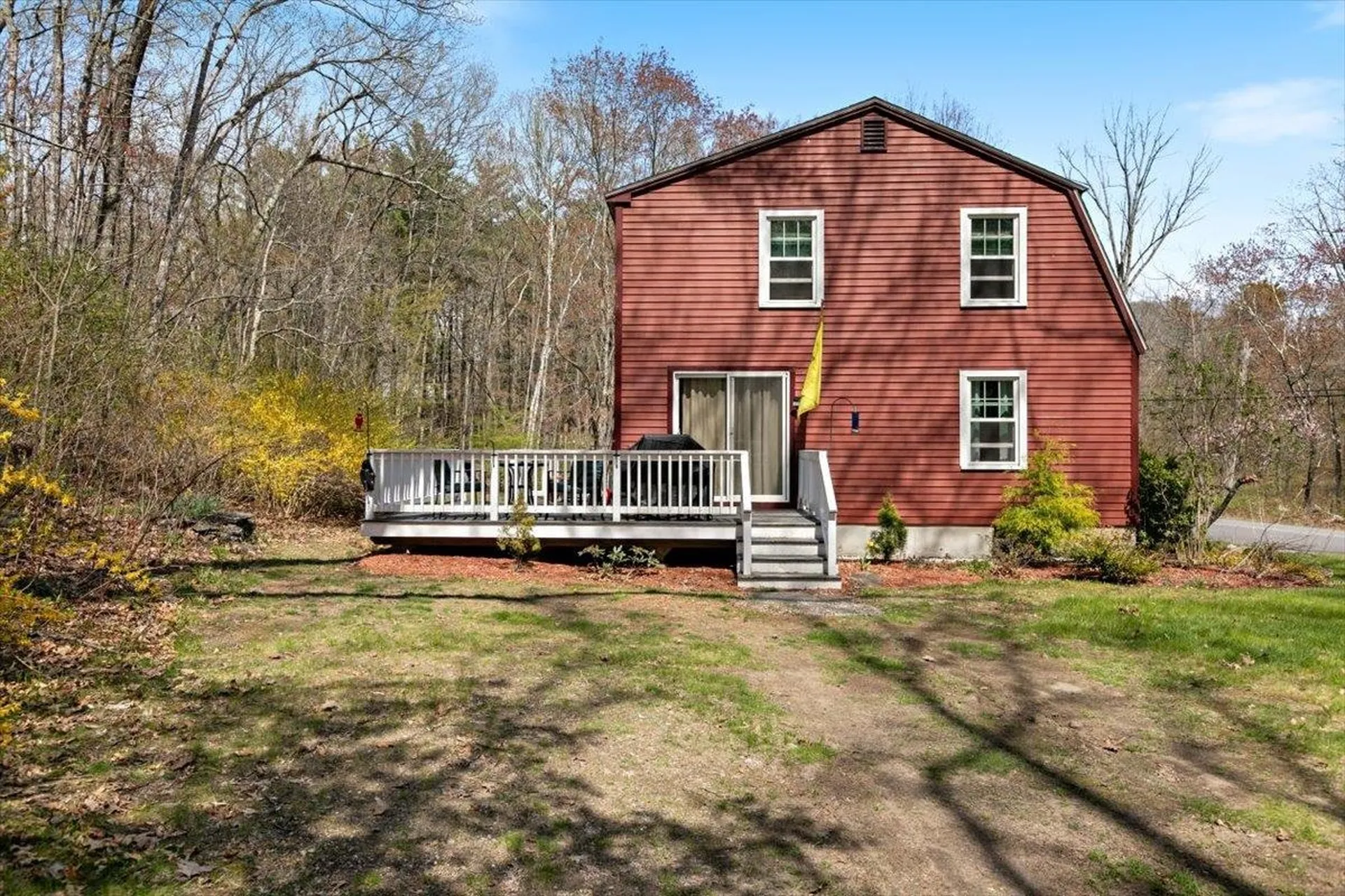 6 Pingree Hill Road Derry NH 03038
