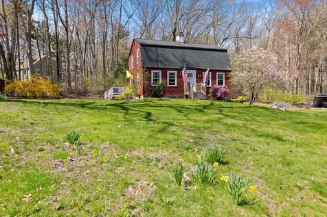 6 Pingree Hill Road Derry NH 03038