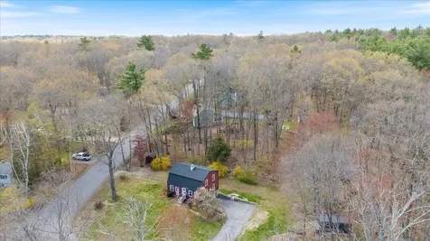 6 Pingree Hill Road Derry NH 03038