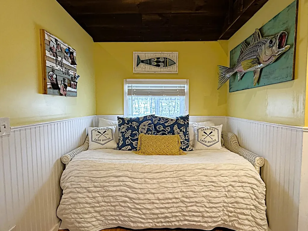118 Capital Hill Drive Shoreham VT 05491
