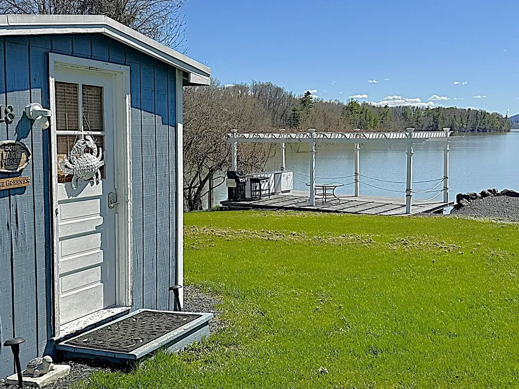 118 Capital Hill Drive Shoreham VT 05491