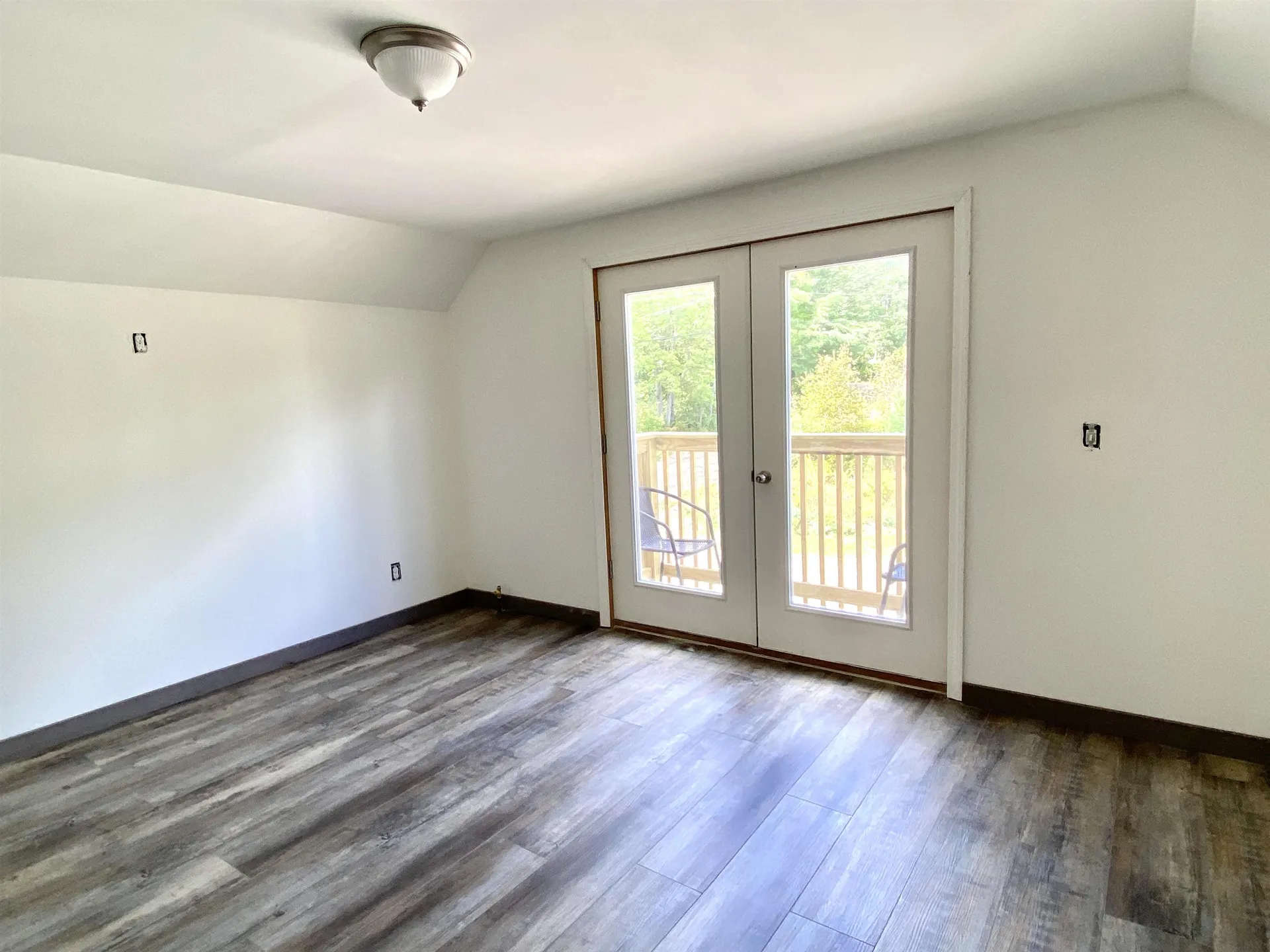 4 Sand Hill Road Croydon NH 03773